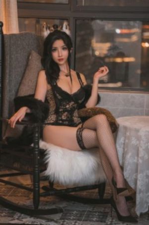 人妻厨房中精品一区_蓝光高清免费观看